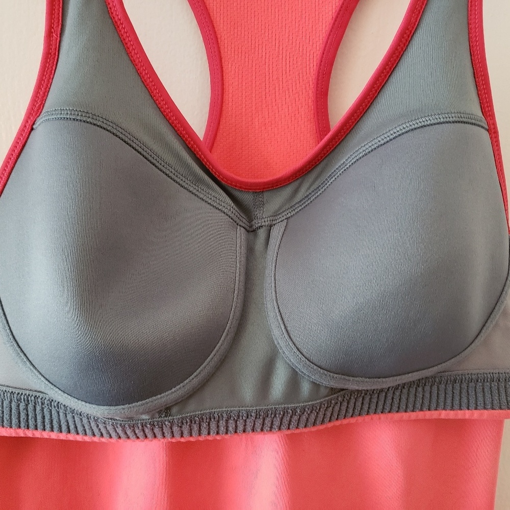 Nike women's Dri Fit Y-back tank Medium - Picture 4 of 7